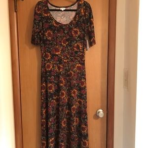 LuLaRoe UNICORN ANA Maxi Sunflower dress